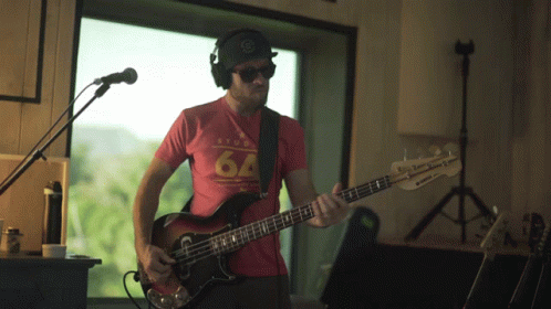 Bass Playing Lukas Nelson GIF - Bass Playing Lukas Nelson Movie In My Mind GIFs