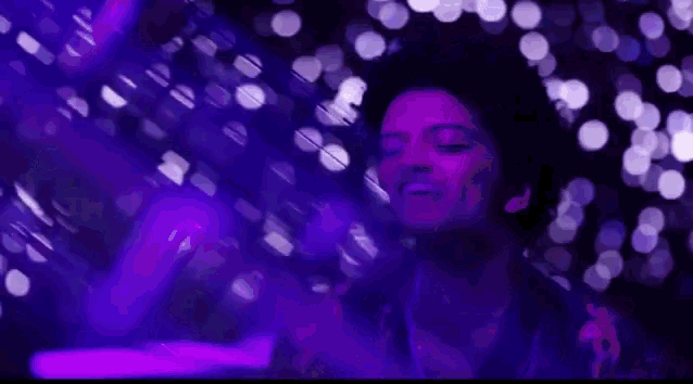 Bruno Mars Versace On The Floor GIF - Bruno Mars Versace On The Floor Sing GIFs