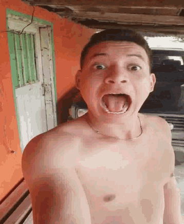 Muchas Racias GIF
