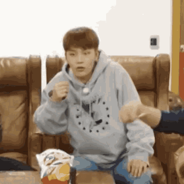 Nct Taeil GIF - Nct Taeil Confused Face GIFs