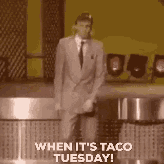 Dance Taco Tuesday GIF - Dance Taco Tuesday When Its Taco Tuesday GIFs
