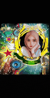 a picture of a woman with a hijab and a microphone with the name tommy written on it