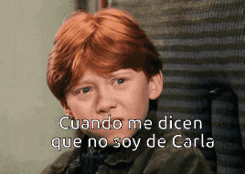 a picture of a boy with red hair and the words cuando me dicen que no soy de carla below him