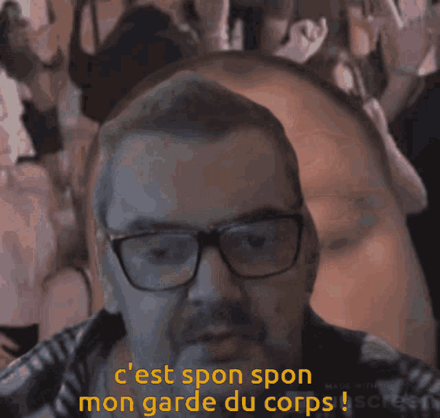 Sponspon Joharno Baraki Cassos GIF