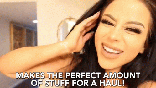 Make The Perfect Amount Of Stuff For A Haul Amber Scholl GIF - Make The Perfect Amount Of Stuff For A Haul Perfect Amount Of Stuff For A Haul GIFs