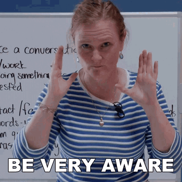 Be Very Aware Ronnie GIF - Be Very Aware Ronnie Engvid GIFs
