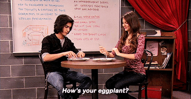 Victoria Justice GIF