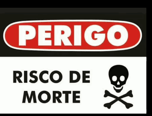 a perigo sign has a skull and crossbones on it