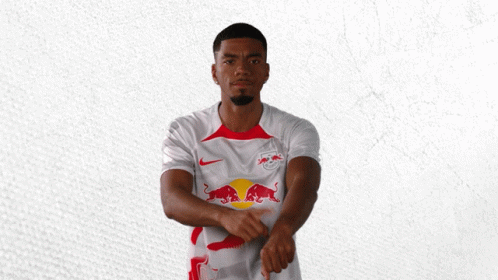 What Time Is It Benjamin Henrichs GIF - What Time Is It Benjamin Henrichs Rb Leipzig GIFs