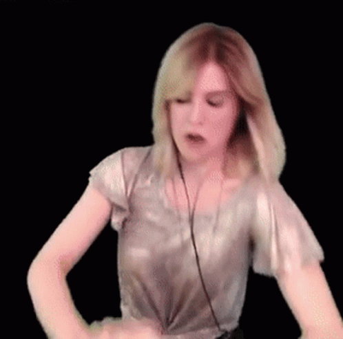 Hicelina Cleanup GIF - Hicelina Cleanup Wet Towel GIFs