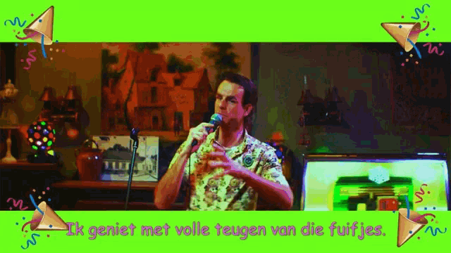 a man singing into a microphone with the words ik geniet met volle teugen van die fuifjes