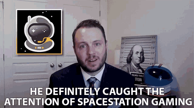 He Definitely Caught The Attention Of Spacestation Gaming He Caught Their Attention GIF - He Definitely Caught The Attention Of Spacestation Gaming He Caught Their Attention Got Paid Attention GIFs
