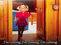 Retrouvailles GIF - Im Coming Olsen Twins Running GIFs