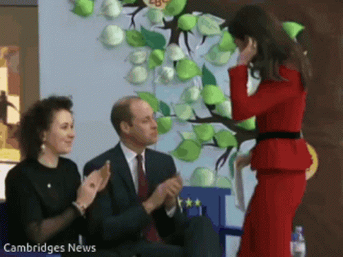 Kate Middleton Prince William GIF - Kate Middleton Prince William Duchess Of Cambridge GIFs