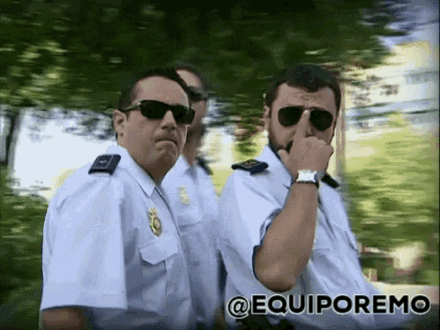 Los Hombres De Paco Equiporemo GIF - Los Hombres De Paco Equiporemo Shades On GIFs