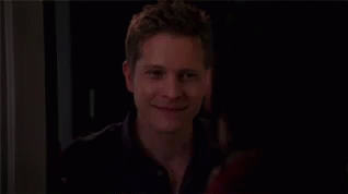 The Good Wife GIF - The Good Wife Cary Agos Smile GIFs