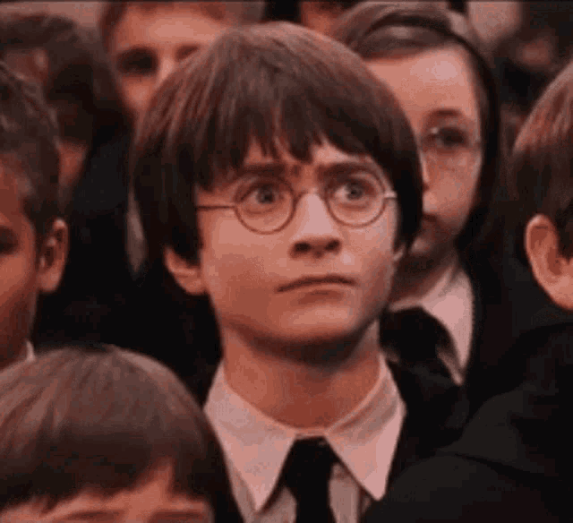 Harry Potter Wince GIF - Harry Potter Wince Uncomfortable GIFs