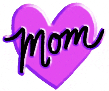 a purple heart has the word mom written on it