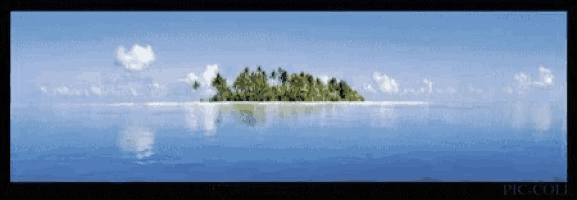 a picture of a small island in the middle of the ocean with piccoli written on the bottom