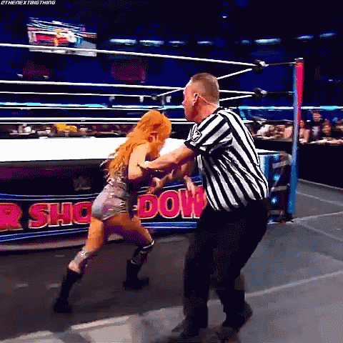 Becky Lynch Knees GIF - Becky Lynch Knees Charlotte Flair GIFs