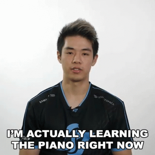 Im Actually Learning The Piano Right Now Smoothie GIF - Im Actually Learning The Piano Right Now Smoothie Counter Logic Gaming GIFs