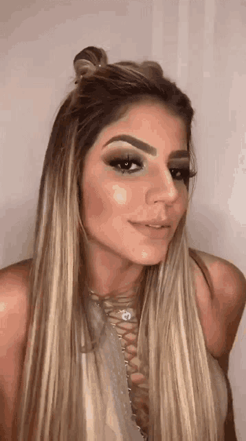 Hari Hari Almeida GIF