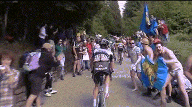 Cycling Wout Poels GIF