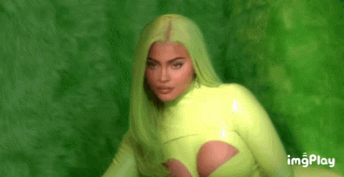 Kylie Kylie Jenner GIF - Kylie Kylie Jenner Green GIFs