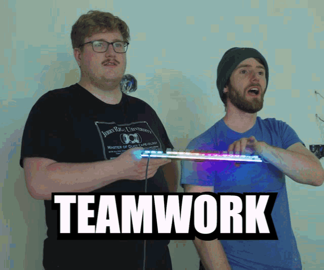 Teamwork Teamwork Makes The Dream Work GIF - Teamwork Teamwork Makes The Dream Work Linus Tech Tips GIFs