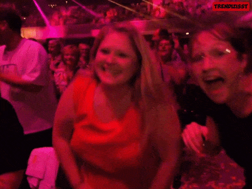 Dancing Schlager GIF - Dancing Schlager Fangirl GIFs