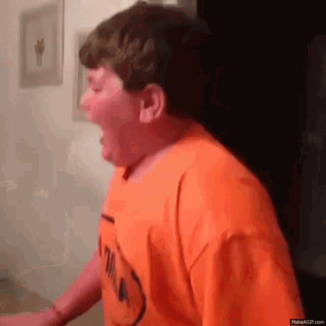 Gyaruface GIF