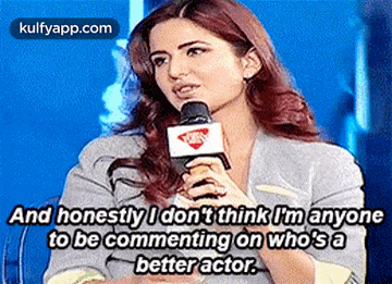 And Honestly Ldont Think I'M Anyoneto Be Commenting On Who'Sabetter Actor..Gif GIF