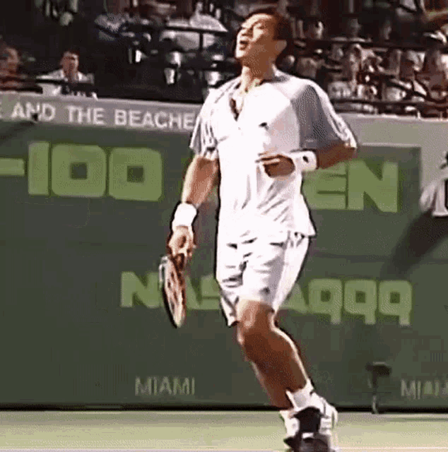 Paradorn Srichaphan Racquet Kiss GIF