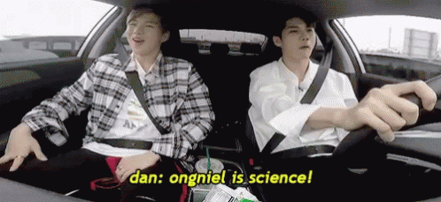 Kang Daniel Ongniel Is Science GIF - Kang Daniel Ongniel Is Science Seongwoo GIFs