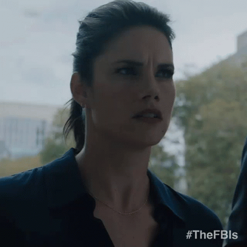 So Whos Behind This Special Agent Maggie Bell GIF - So Whos Behind This Special Agent Maggie Bell Missy Peregrym GIFs