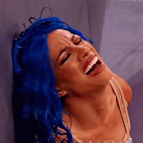 Sasha Banks Hurts GIF - Sasha Banks Hurts Hurting GIFs