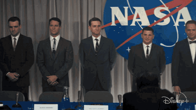 Taking A Picture Patrick J Adams GIF - Taking A Picture Patrick J Adams John Glenn GIFs