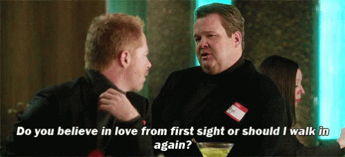 Modern Family Pick Up Line GIF - Modern Family Pick Up Line Love At First Sight GIFs
