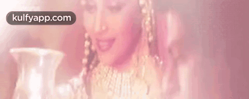 Madhuri.Gif GIF - Madhuri Heroines Reactions GIFs