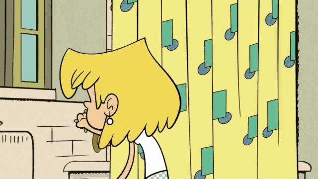lori from the loud house is standing in front of a yellow shower curtain with music notes on it