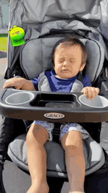 Matteo Sneeze GIF