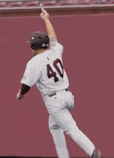 a baseball player wearing a jersey with the number 40 on it