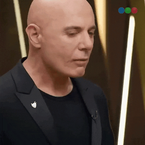 Esta Bien German Martitegui GIF