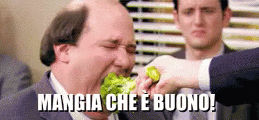 Insalata Mangia Cibo Buon Appetito The Office Verdure Divertente Simpatico GIF - Salad Food Eat GIFs