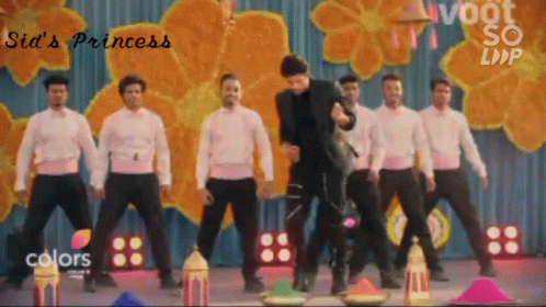Sidharth Shukla Dance GIF - Sidharth Shukla Dance Happy Holi GIFs