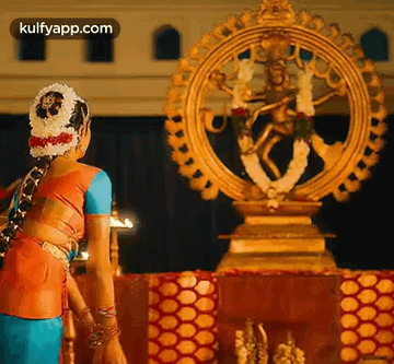 Narthana Sundara Nataraja.Gif GIF - Narthana Sundara Nataraja Raja Vikramarka Tanya Ravichandran GIFs