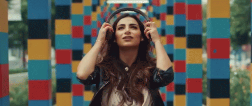 Jamming To Music Ultra Mexico GIF - Jamming To Music Ultra Mexico Ultra GIFs
