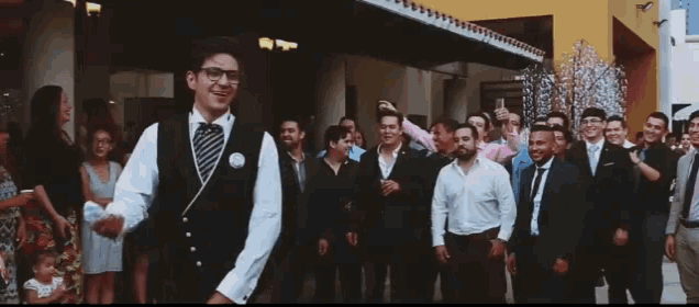 Liguero Ramo GIF