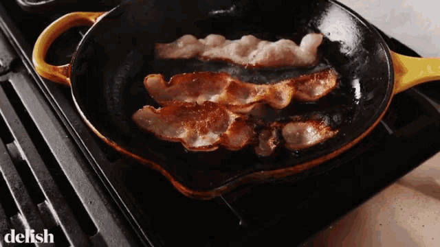 Bacon Cooking GIF - Bacon Cooking Yum GIFs