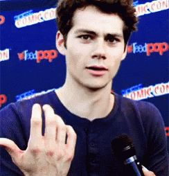 Giggle Handsome GIF - Giggle Handsome Dylan O Brien GIFs